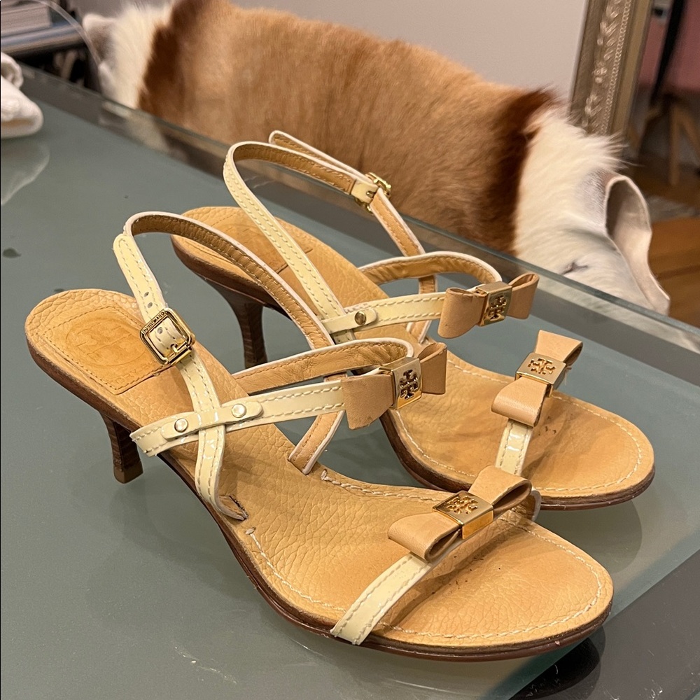 Elegant Tan and Cream Women's Sandals